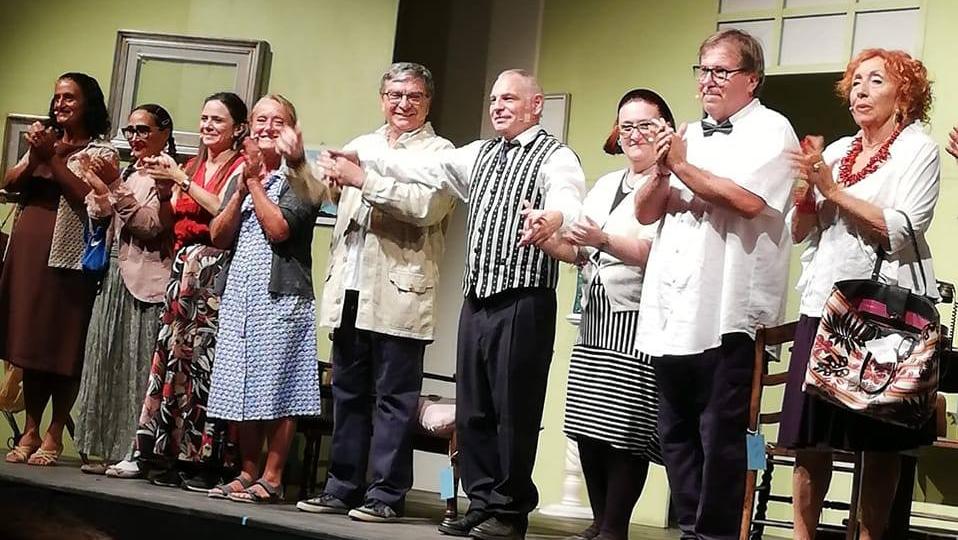 “Nessuno è im...perfetto”. Ma tutti possono ridere. A villa Trossi l a commedia è brillante <br>