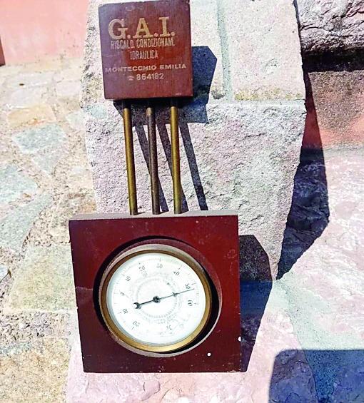 Caldo record, sulle mura il termometro tocca 53 gradi