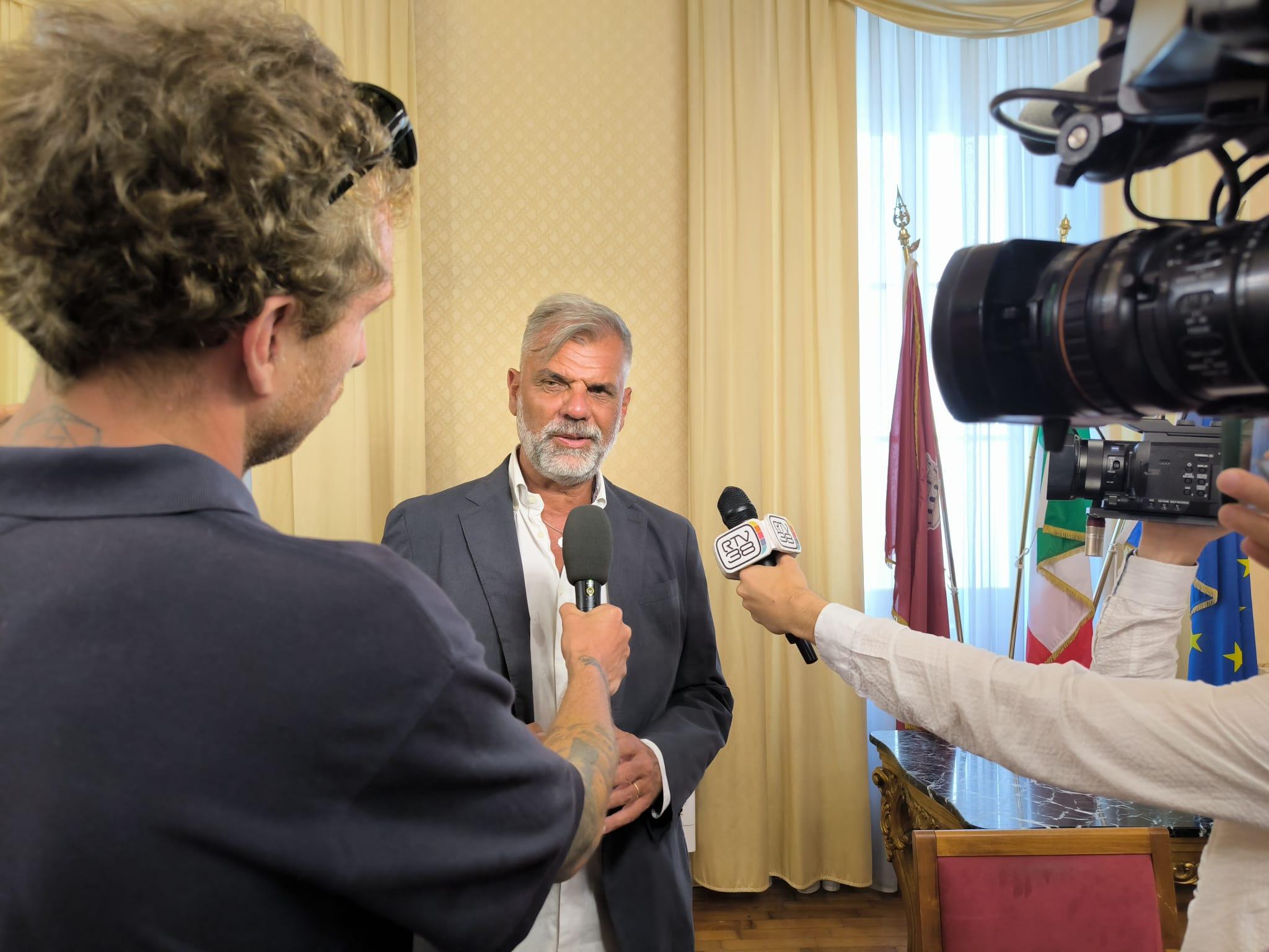 Livorno, Dotto l’ex commissario security manager: «Lo faccio per i giovani, punto su amore e bellezza»<br>
