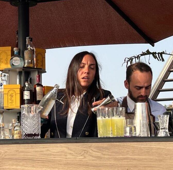 A Baja Sardinia Martina Bonci, la regina dei bartender