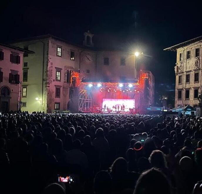 Un concerto in piazza dei Cavalieri