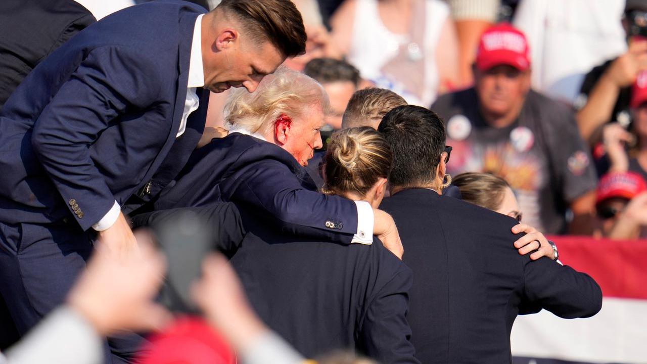 Spari contro Trump, l’attentatore: «Odio i Repubblicani»