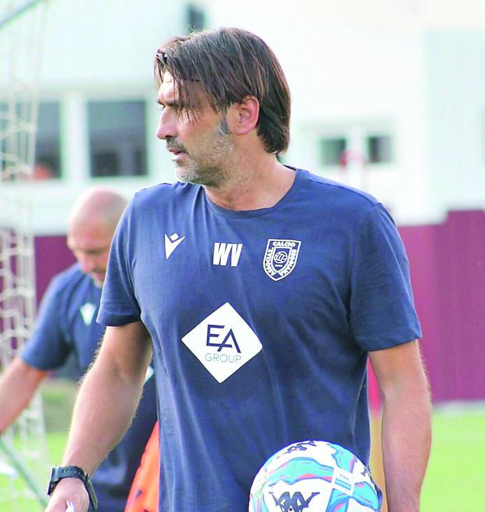 I granata all’esame di Viali che è alla ricerca di un regista