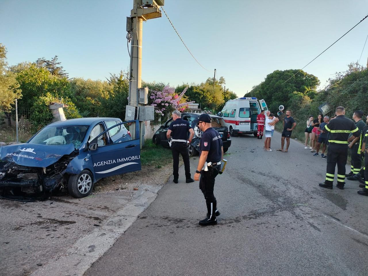 Scontro tra due auto nelle campagne di Sassari, ferita una donna di 51 anni