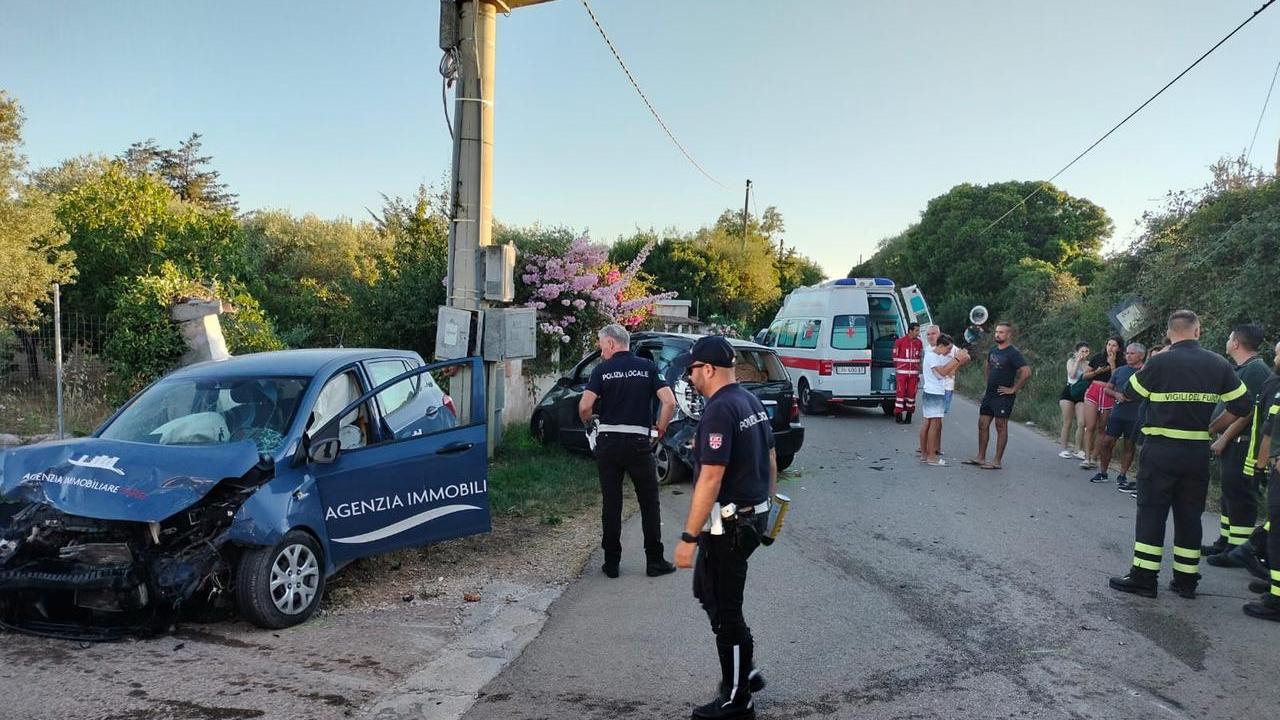 Scontro tra due auto nelle campagne di Sassari, ferita una donna di 51 anni