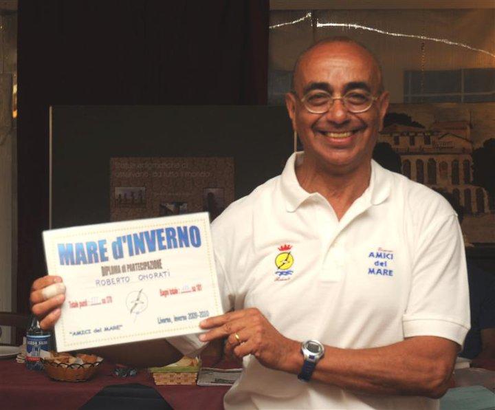 Addio a Roberto Onorati: fotografo, anima delle maratone e “fondatore” del tuffo di Capodanno