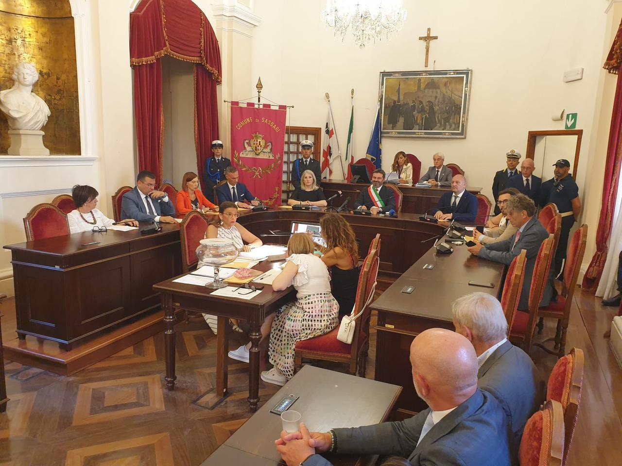 Sassari, il primo discorso di Giuseppe Mascia: «È venuto il momento della responsabilità: le priorità sono lavoro e salute»