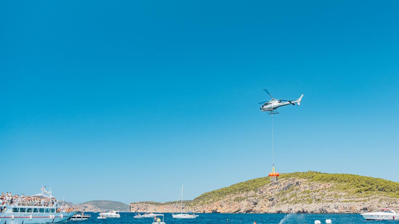 Ad Alghero è festa per l’Akènta Day: il vino riemerge dal mare