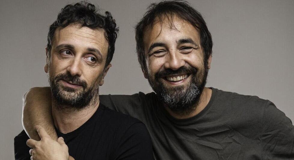 Crestacci-Fiaschi, l'Area 51 della comicità è a Livorno: «Cappottatevi dalle risate insieme a noi»<br>
