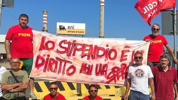 Gli operai in protesta