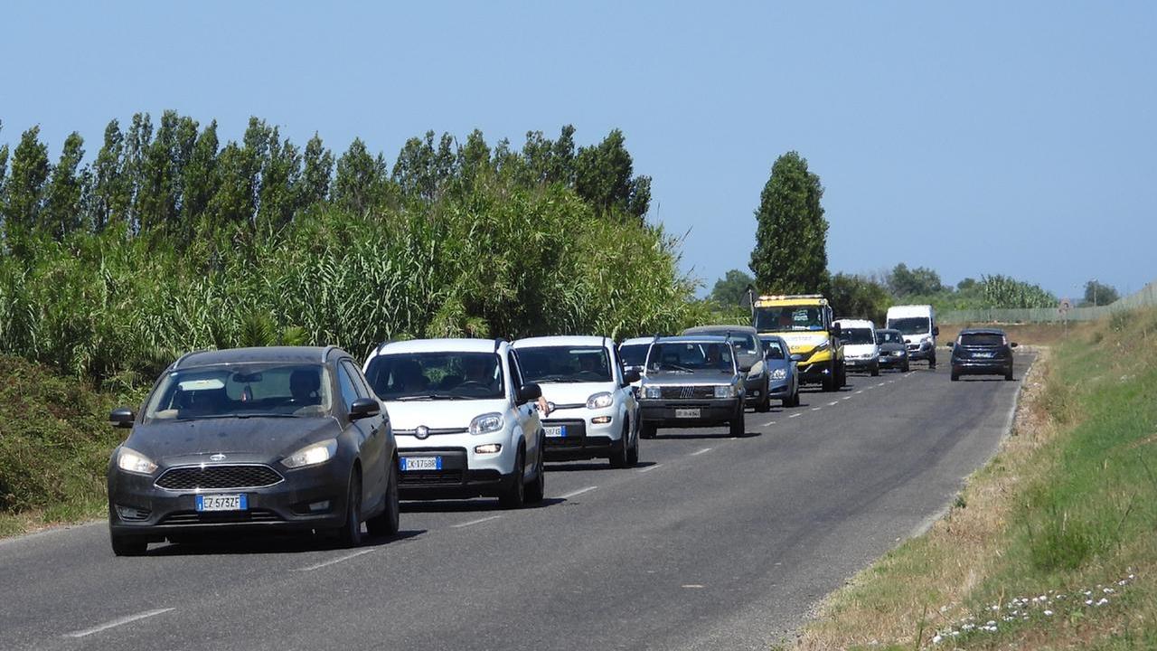 Oristano, traffico in tilt per chiusura ponte Tirso: il Comune accusa la Provincia