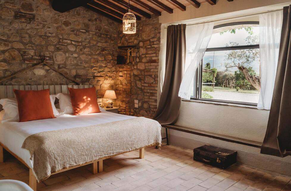 Vacanze slow in Toscana: dalle bolle trasparenti al sonno personalizzato, le tendenze e quali sono le strutture