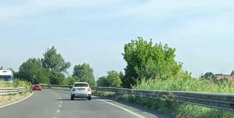 “Garini” di auto sulla tangenziale di Modena: corse e sorpassi ai 150 all’ora