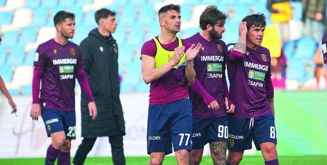 Reggiana a caccia di innesti per rinforzare il centrocampo