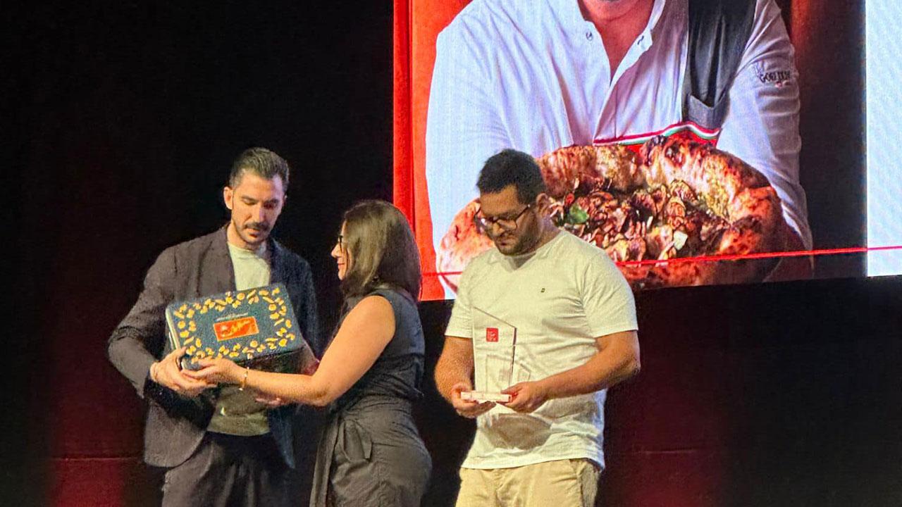 La premiazione della pizzeria “La Fenice”