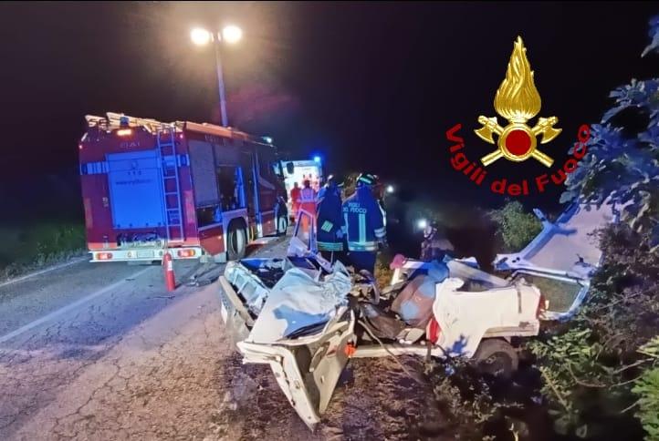 Auto cappotta nella notte ad Arzachena: un ferito trasportato in ospedale