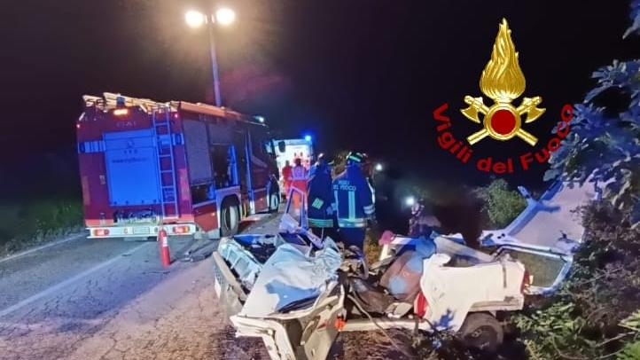 Auto cappotta nella notte ad Arzachena: un ferito trasportato in ospedale