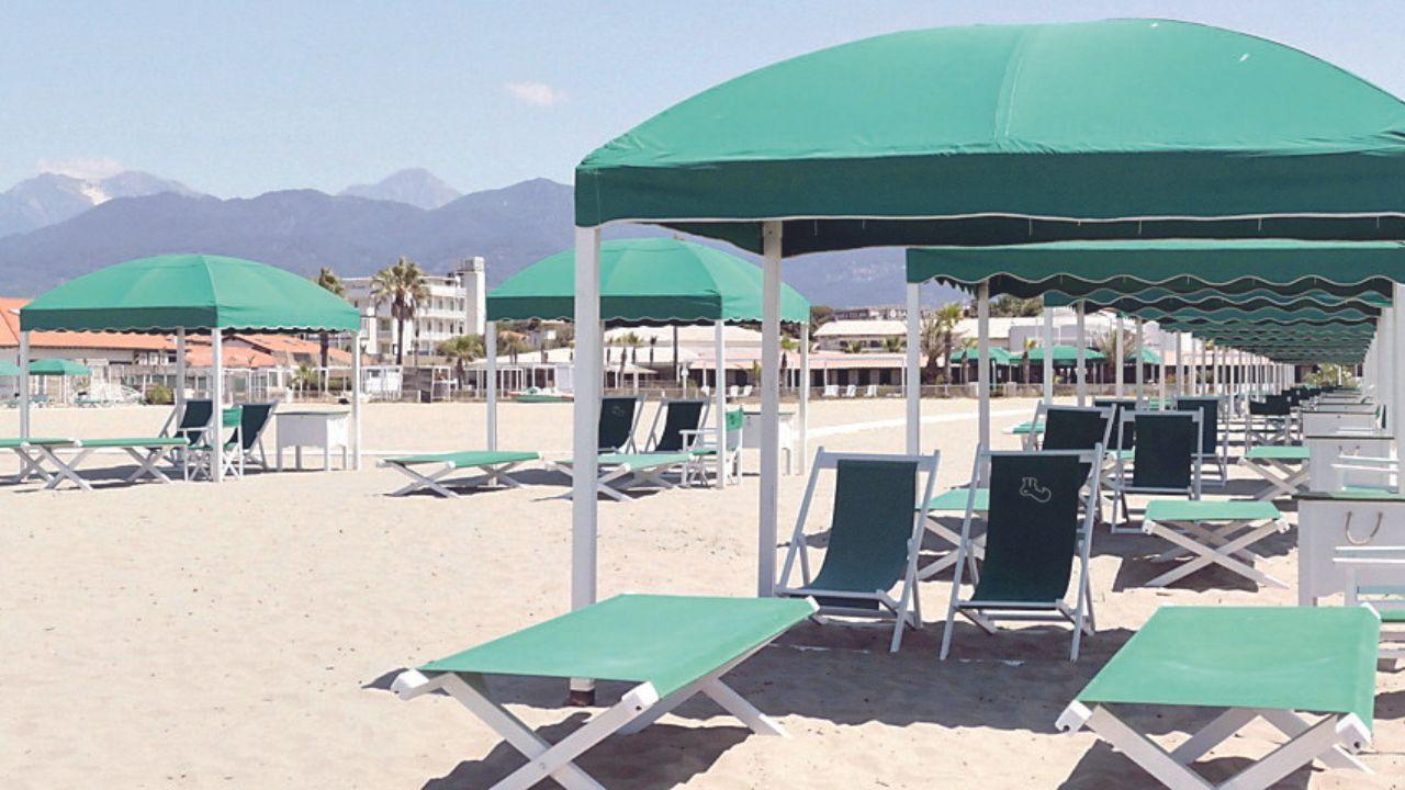 
	Lo stabilimento di Focette in fase d'allestimento

