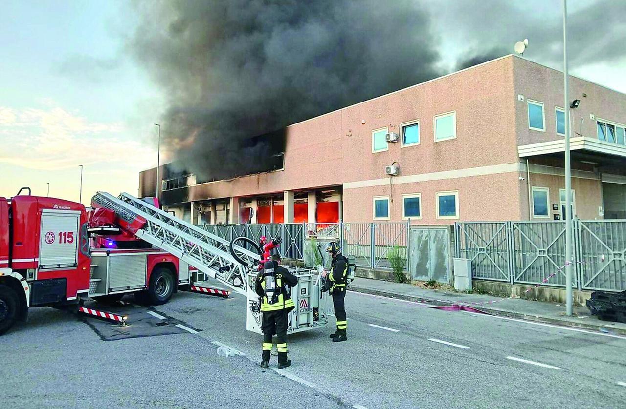 
	L'incendio del 15 luglio a Prato

