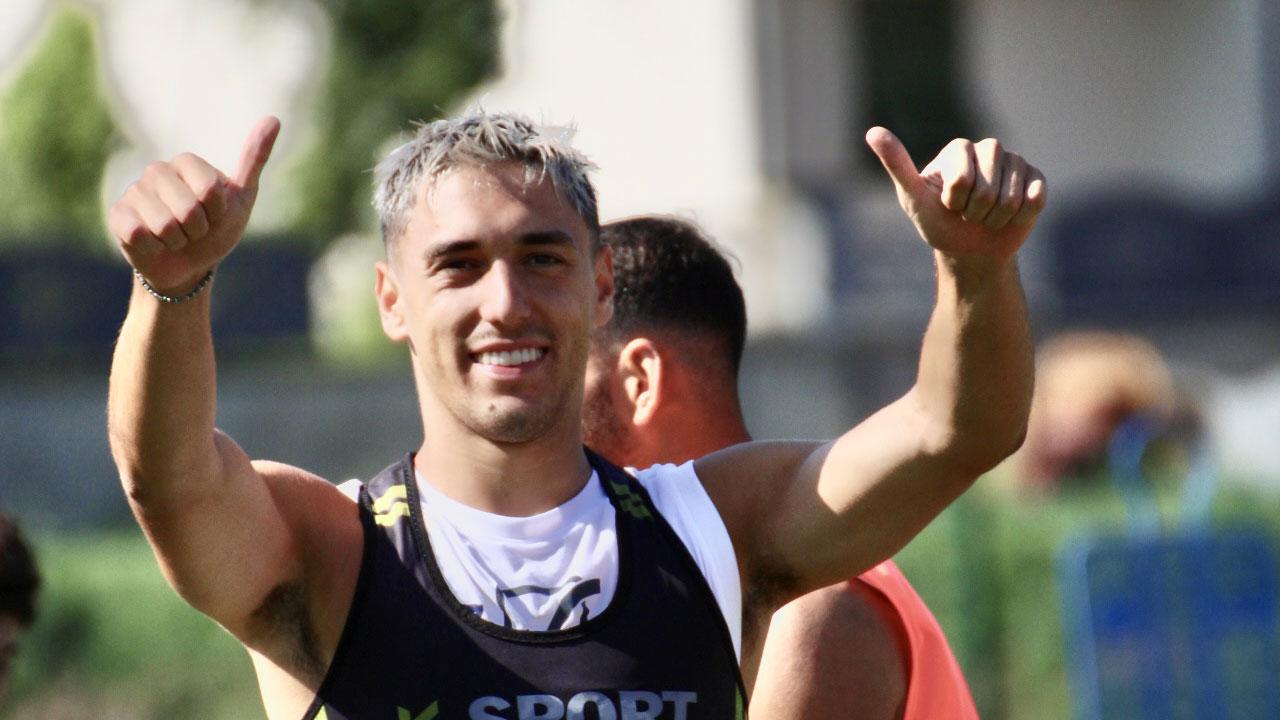 Emanuele Zuelli ha firmato per la Carrarese fino al 30 giugno 2026