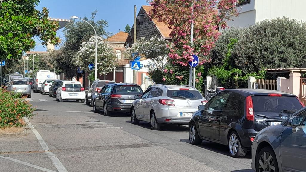 Oristano, tamponamento sul ponte Brabau: feriti e traffico in tilt
