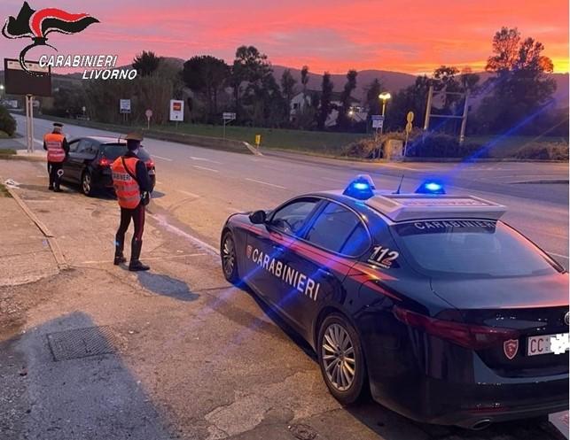 
	Una pattuglia dei carabinieri (foto d'archivio)

