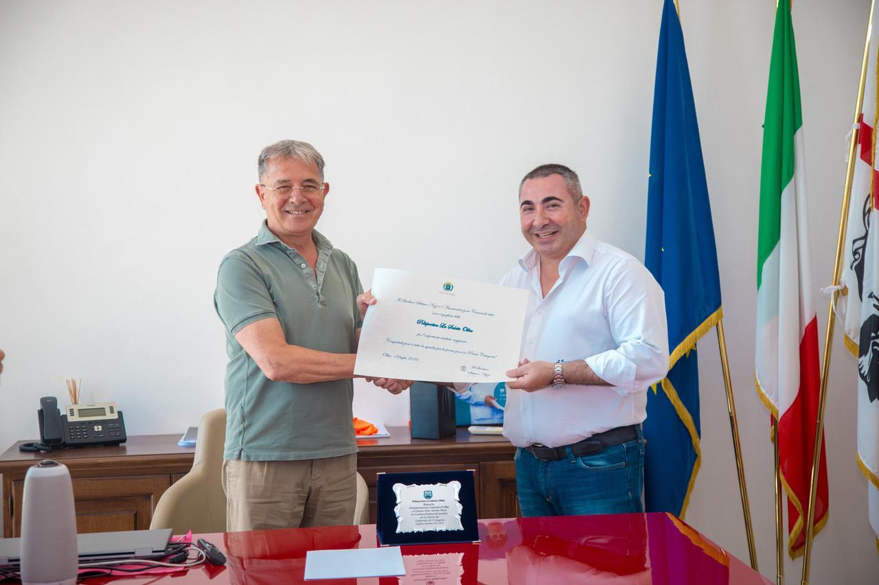 
	Il sindaco Settimo Nizzi con il presidente Nino Sanciu

