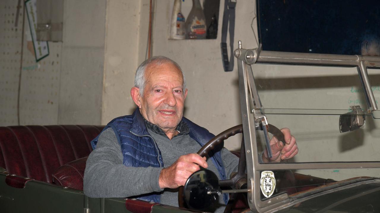 Olbia, addio a Giovanni Tamponi: fu uno dei più grandi collezionisti di auto d’epoca