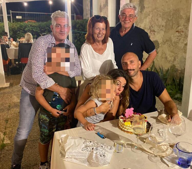 Livorno, addio allo spedizioniere Romano Foresi: «Ciao guerriero, i tuoi insegnamenti sempre con noi»