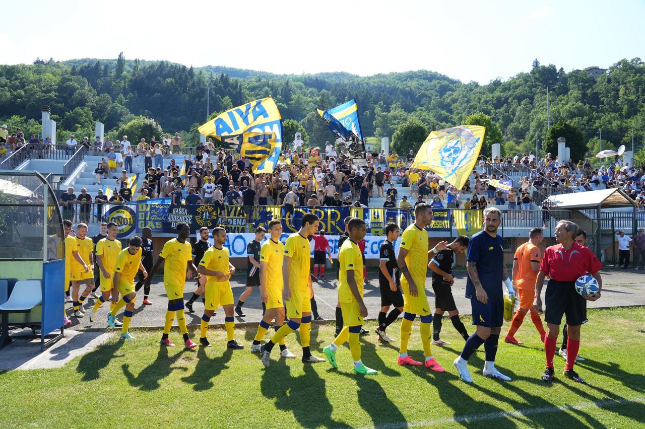 Modena, 9 gol nella prima amichevole della stagione davanti a 800 tifosi