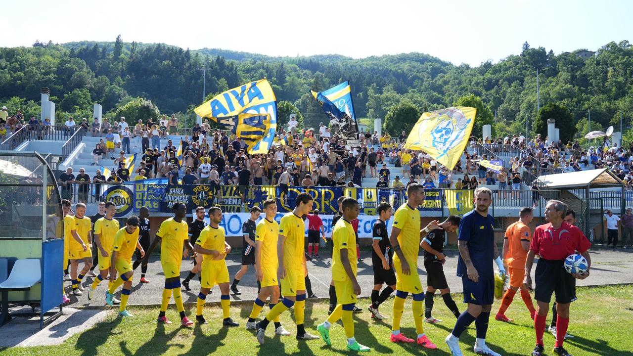 Modena, 9 gol nella prima amichevole della stagione davanti a 800 tifosi