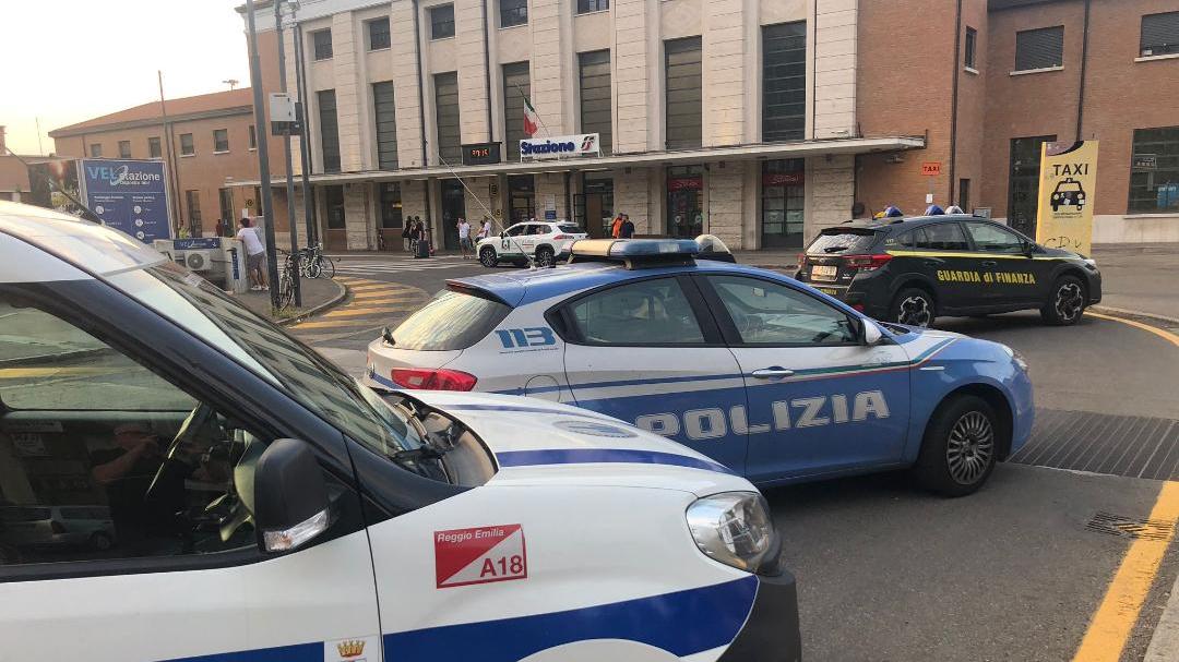 «La zona stazione è fuori controllo». Residenti e commercianti pronti a scendere in piazza