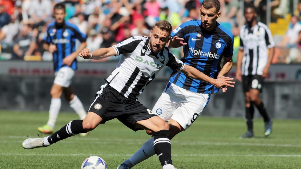 Fiorentina, Sofyan Amrabat resta al Viola Park: Galatasaray e Olympiacos nicchiano