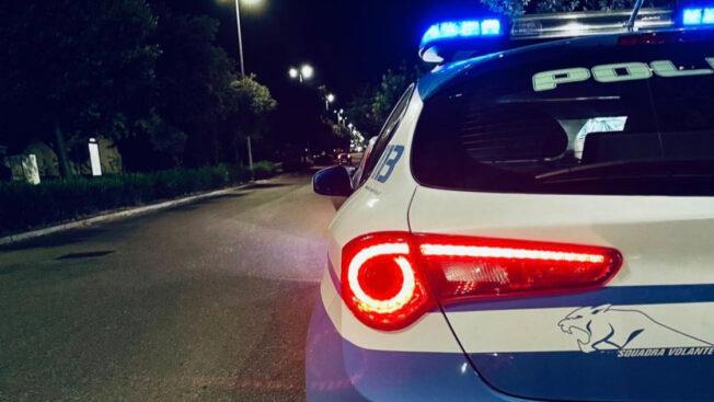 Prato, rompono tre finestrini per rubare un paio di occhiali e una ruota