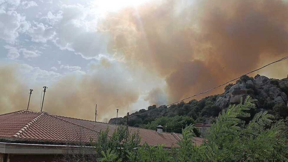 Il terrore ad Orotelli: «L’inferno vicino alle case»
