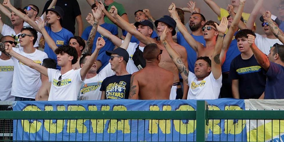 I tifosi durante l’amichevole di domenica