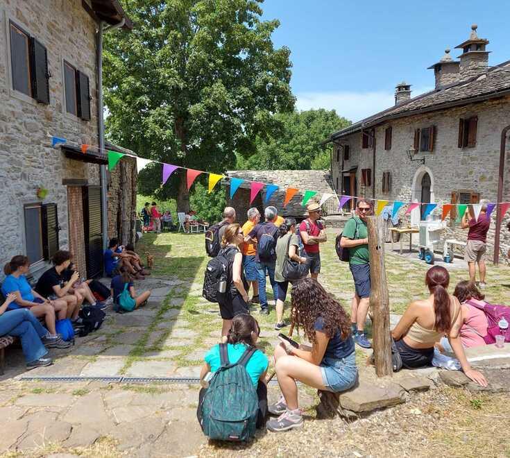 Tutti pazzi per le Borgate Ospitali: in 5mila nella valle, tra trekking e gusto