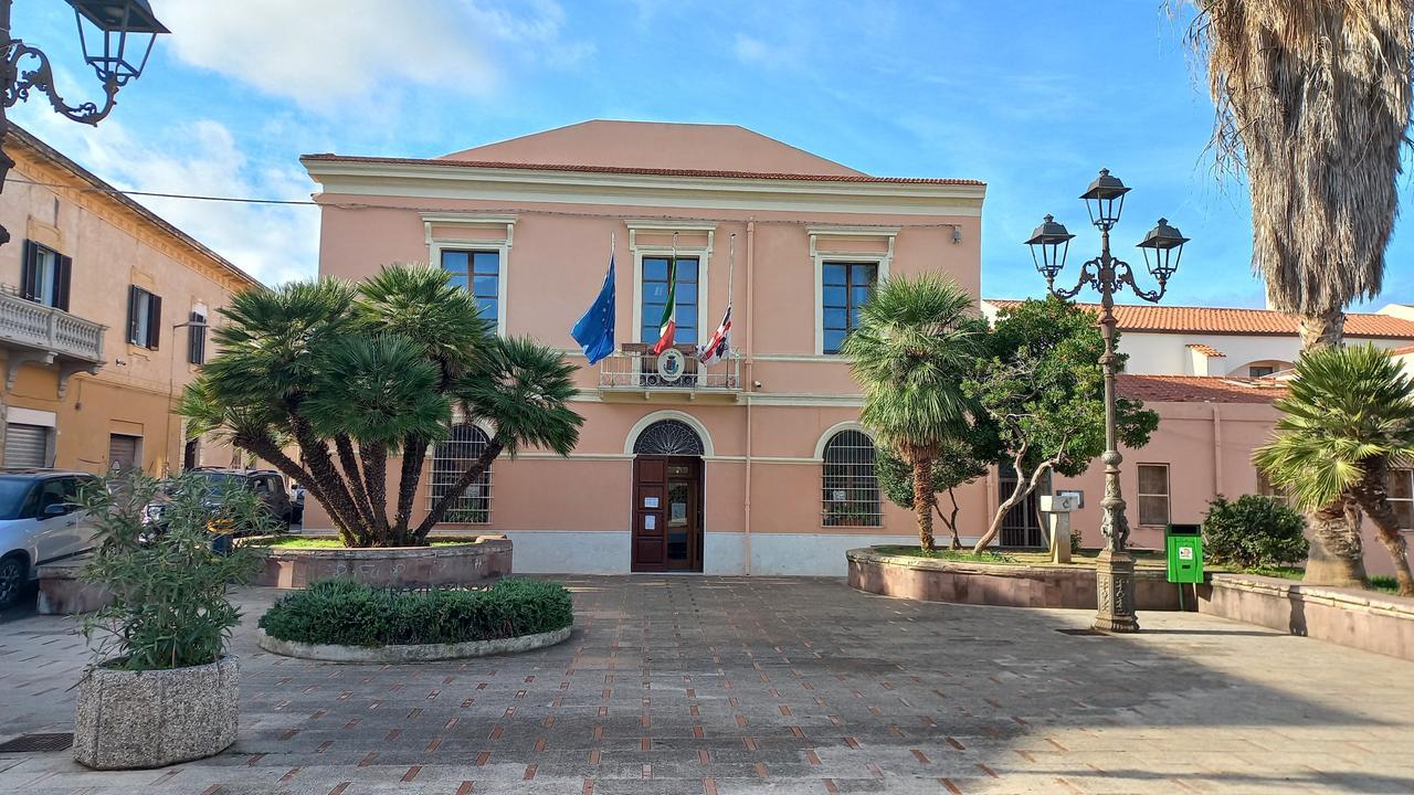 A Sorso aumenta la tassa sui rifiuti: è bagarre in consiglio comunale