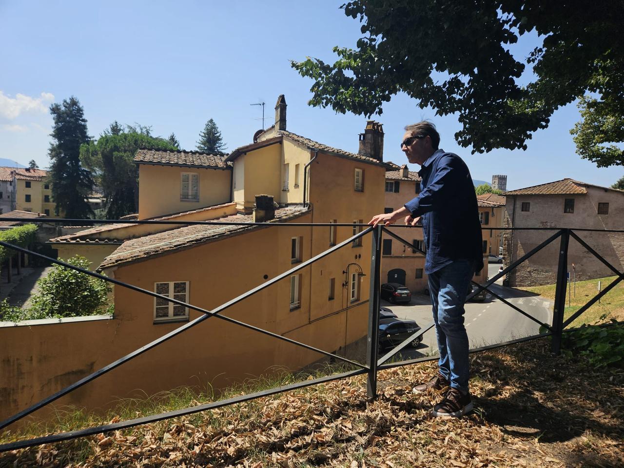 Lucca, sicurezza sulle Mura: modificata la cartellonistica che segnala i rischi