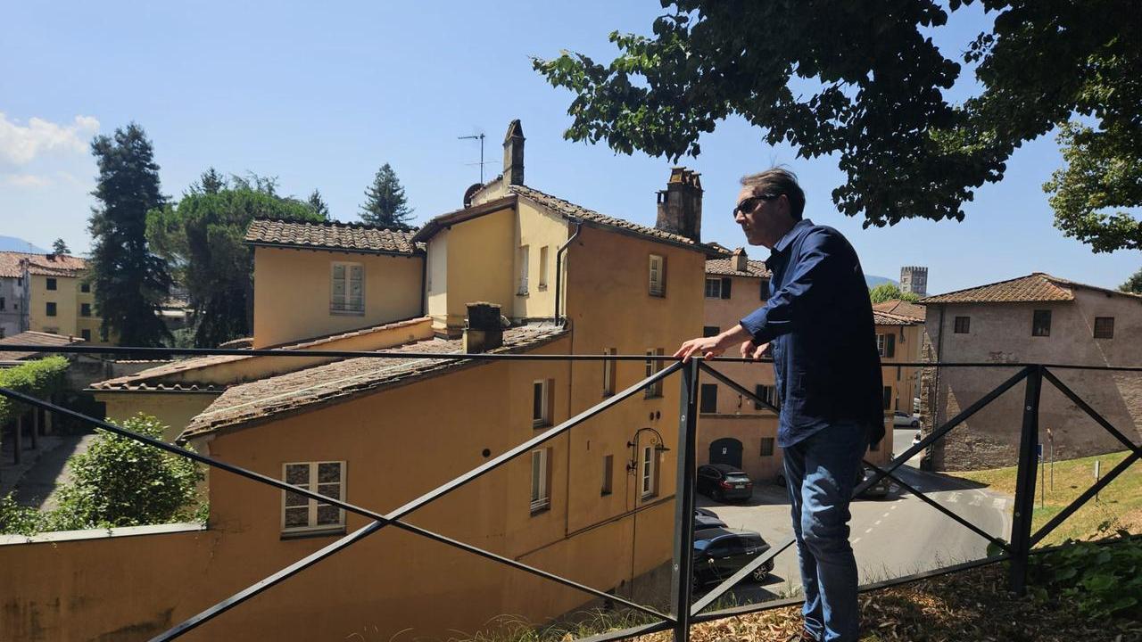Lucca, sicurezza sulle Mura: modificata la cartellonistica che segnala i rischi