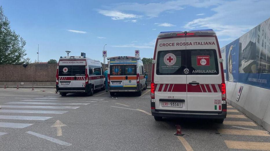 Pisa, pronto soccorso nel caos e pazienti parcheggiati in barella: perché e cosa aspettarsi