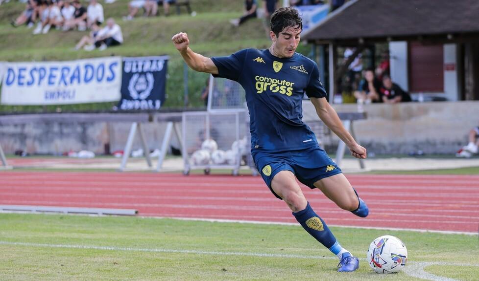 Sostenibili o con pochi soldi? Sul mercato le big toscane del calcio puntano su risparmio e talenti locali