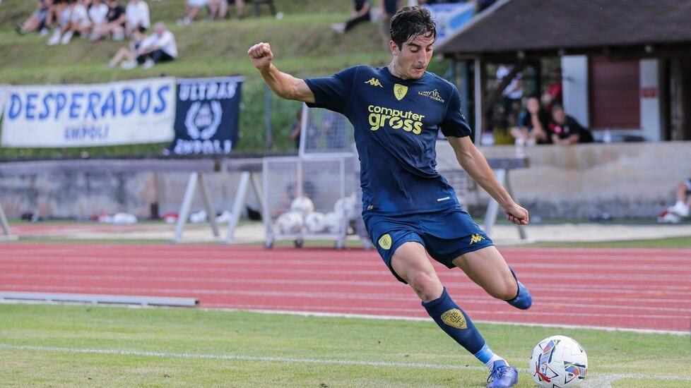 Sostenibili o con pochi soldi? Sul mercato le big toscane del calcio puntano su risparmio e talenti locali