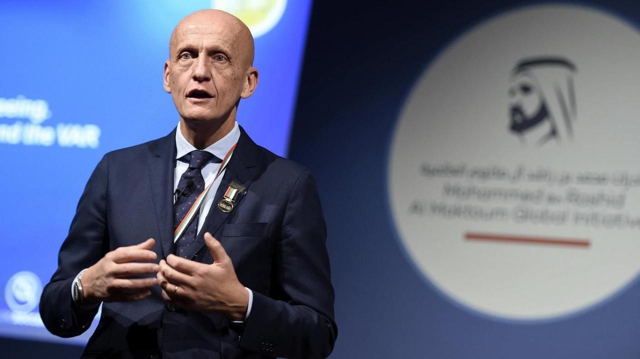 Pierluigi Collina ospite ad Arzachena della rassegna “Lo sport si racconta”