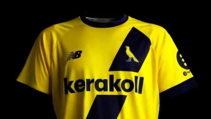 Modena, ecco la nuova maglia firmata New Balance: torna la banda trasversale