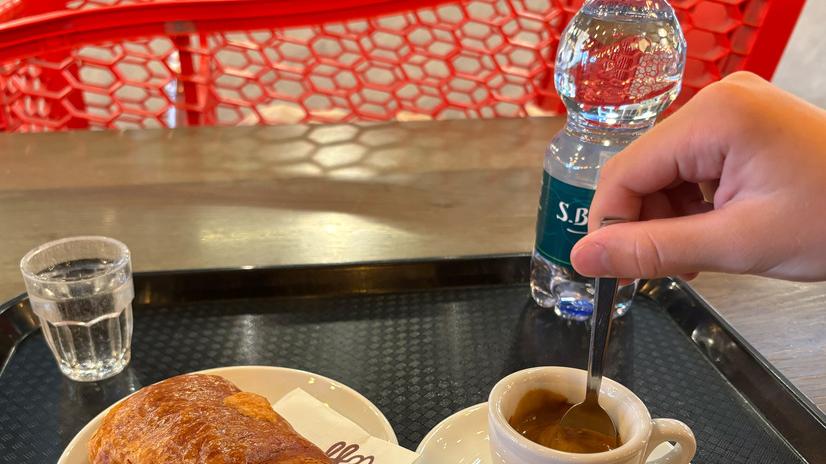 Ferrara, caro caffè: «Dovrebbe costare 1,50 euro»