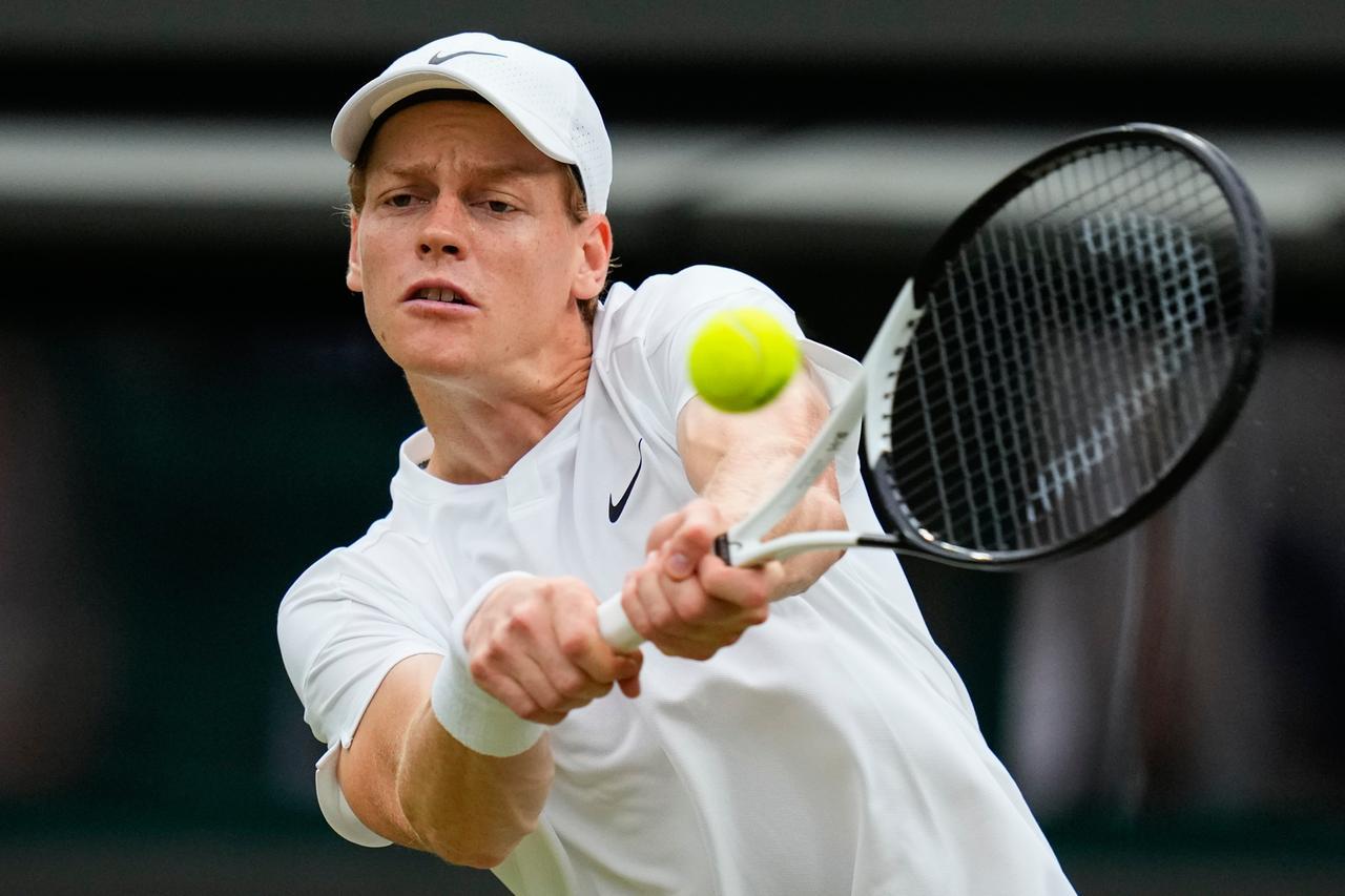 Sinner non parteciperà alle Olimpiadi di Parigi: «Ho la tonsillite, mi dispiace»