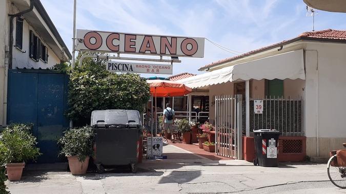L’ingresso del bagno Oceano in Passeggiata