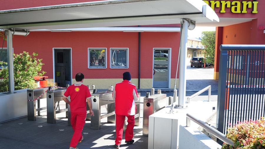 Ora si può comprare una Ferrari anche con criptovalute