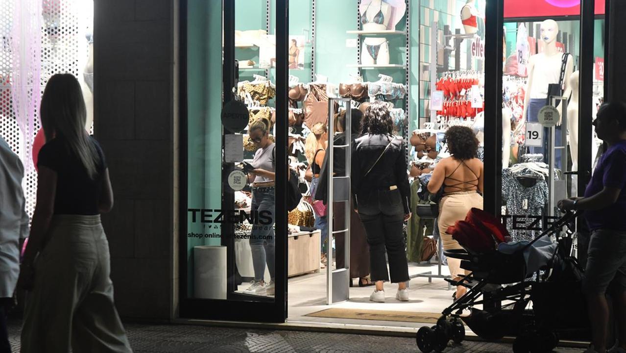 Una serata dello Shopping sotto le stelle